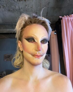 Abhora Instagram - Happy New Year, Fools!