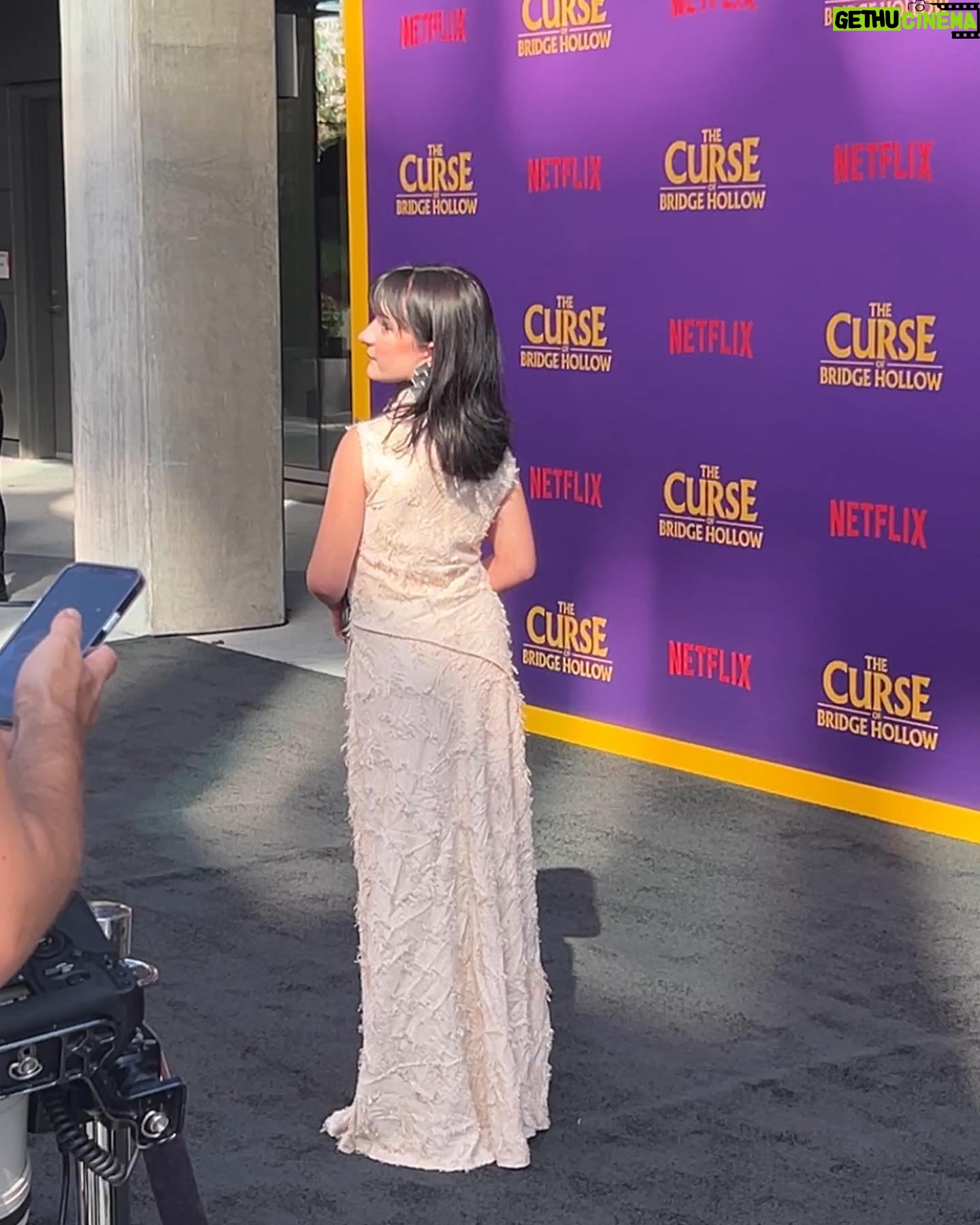 Abi Monterey - 2.8K Likes - Pics from the Curse of Bridge Hollow screening yesterday! Had the best time and got to bring my favorite people <3 Watch us on @netflix 10/14!