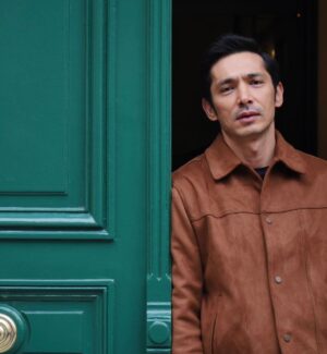 Abimana Aryasatya Instagram - udah ketemu Aksan?

#marriagewithbenefitstheseries #viuoriginal