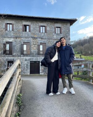 Abimana Aryasatya Instagram - foto bareng ibu inong.