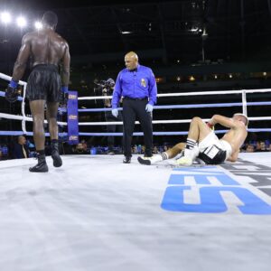 Abimbola Osundairo Instagram - #NEXTGEN2 — 𝐅𝐈𝐆𝐇𝐓𝐄𝐑 𝐎𝐅 𝐓𝐇𝐄 𝐍𝐈𝐆𝐇𝐓 @team_abel 🔥🥊 Abimbola “𝐒𝐏𝐀𝐂𝐄” Osundairo #NoMoreTalk #McbroomGib

📌 𝗙𝗼𝗹𝗹𝗼𝘄 @nextgenboxing.tv for more boxing news and content!

📸: @hoganphotos 
#nextgenboxing
#nextgeneration
#nextgen