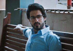 Abrar Qazi Instagram - Perfectly imperfect!

#photooftheday #instaphoto #spectacles 
#formalwear 

Credits: @rahul___1197