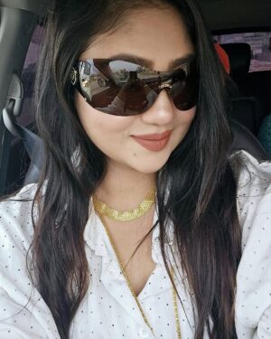 Achol Instagram - ভালোবাসি ভালোবাসি বলো সারাক্ষণ 
জীবন ফুরাবে কভু ভরবেনা মন 🥰❤️