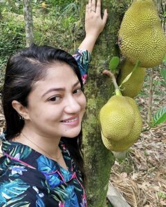Actress Achol HD Instagram Photos and Wallpapers June 2024