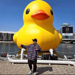Ada Chang Instagram - 回高雄過年叻 祝大家新的一年龍年行大運
不好的事情 Duck不必 放心上