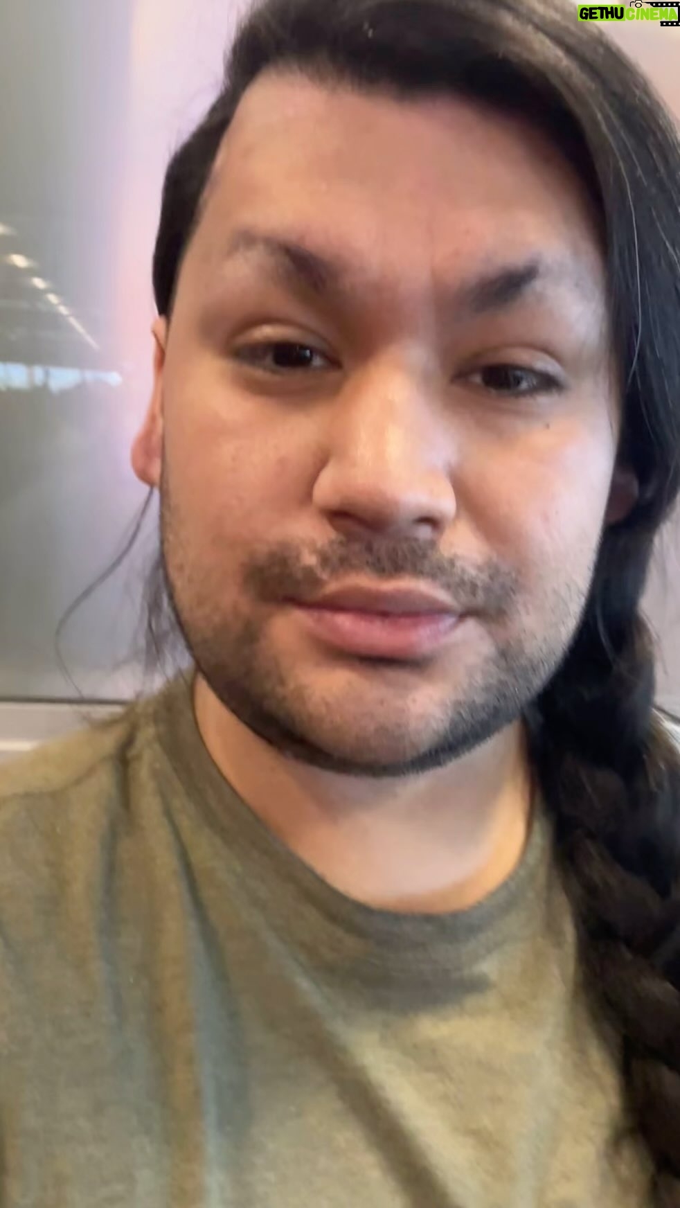 Ada Vox - 3 Likes - Still getting called āmaāamā at the airport. Oh well⦠what can ya do. lol
On the way to Dallas for 3 shows, visiting family in San Antonio for 2 days, then back to vegas, off to Illinois, & then Michigan, all within a week š šļøš¶
#TheVoiceOfDrag