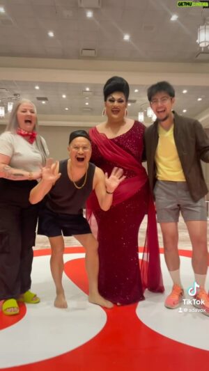 Ada Vox Instagram - Come with me to work ♥️
.
#drag #rpdr #qotu #diva #dragdiva #thevoiceofdrag #qotu #lululemon #virginhotelslv #adavox #americanidol #americasgottalent #agt #vegas #lasvegas #vegasshowgirl