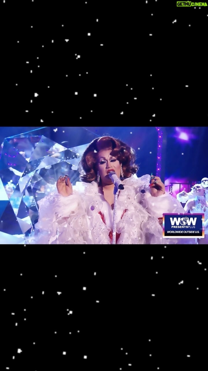 Ada Vox - 2.8K Likes - Itās the holiday season āØāØ
This song and performance was dedicated to my mother, and I got to watch it with her when this episode dropped š„¹
I wish I could be home with my family this year, but in due time, I will be able to see them again ā„ļø
.
.
#TheVoiceOfDrag #AdaVox #MerryChristmas #QOTU #pureimagination