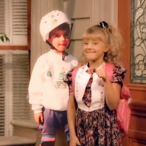 Adam Hagenbuch Instagram - @jodiesweetin and I looked so fly on our first day of school way back in the day. We were dripping some serious 1980’s fashion sauce and flexing on all the haters. 
But who dressed better?
Vote now on your phones.
Bonus points if you can tell me what happened this episode.
.
.
#tbt #throwbackthursday #throwbackthursday #1980s #1980sfashion #flex #drippin #fashion #models #firstdayofschool #fresh #fly #fullhouse #fullerhouse