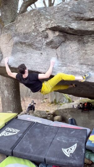 Adam Ondra Instagram - “Luftig kö till nålens öga” 8B ( ) flash 🔥
First time bouldering in Sweden 🇸🇪 and what a day! Pretty unique how one single bloc can produce such a amazing quality lines. I saw a video of this unique compression roof-arete a few years ago and I knew I absolutely HAD TO climb this thing one day ✌️ I had a great crew with strong locals, lots of beta available and amazing and motivating vibes 🤌

The higher start to this arete is “Luftig kö till nålens öga” originally graded 8B , then 8B was suggested. The lower start is called “Den nattliga havsfärden”, originally graded 8C by first ascentionist @carl.nilsask and repeated by @pama.luc recently, suggesting maybe 8B  😎

At first, I was described perfect beta by @pama.luc I went for the flash of higher start “Luftig kö till nålens öga”. Everything flowed really well, I got all technical details perfectly on this compression beast and I found myself at the final cut-loose, where I just tried really really hard (can’t remember when I had try so hard in the span of just a second) and I was on the top. I think hard 8B fits this line 👌

Then I went for the sitstart, kept giving tries until late evening, I got close, but I will have return! I think this start could be soft 8C? Amazing line and a day not to forget! Thank you the whole Kjuge crew 👊

@mammut_swiss1862 @lasportivagram @euroholds @mix.it @hudysport @rohlik.cz @sensfoods @211_zpmvcr
@mercedesbenz_autojihlava @drwittczsk @sport_invest
@veolia_cz Cardion

#bouldering #boulder #rockclimbing #sweden🇸🇪 #sweden