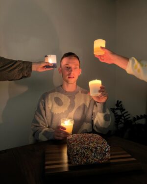 Adam Rippon Instagram - Thank you for all the birthday wishes 🥹🥹 So grateful for all the experiences of 33 and excited for all the greats things to come at 34❤️❤️❤️ 11/11/23 🎂 - also I made this cake and I’m very proud of it and all its sprinkles. I didn’t want to ruin it with birthday candles so I just created a birthday séance with bath and body works candles instead.