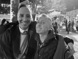 Adam Shankman Instagram - In celebration of @hocuspocusdisney day (we are declaring it a holiday) I thought it might be fun to share a little #bts :) 
Go to @disneyplus now and spend some time with the #sandrersonsisters 
And congrats again to our director @567and8 , @mrsleshem our incredible producer, our studio execs who loved this movie into existence (esp @jesskavirchoo and @racheello), @michaelseanbailey who dove in head first with faith as his guide, and @asadayaz and the whole @disney marketing team who’s, proverbially, “slayed”. 
Much love to the cast and crew, but mostly to the fans. 
PS I have a lot more where these came from!!! Mahahahahaha
