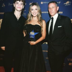 Adam Shankman Instagram - Celebrating the life of our beloved Stephen “Twitch” Boss with @allisonholker, @juleshough and the first recipient of the scholarship in Twitch’s name, @thetreyrich, at the #industrydanceawards last night. 
Thank you Alli for being so kind and perfect and strong, and for asking me to make the presentation for this wonderful new scholarship in your sweet husband’s name. I was deeply honored.