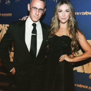 Adam Shankman Instagram - Celebrating the life of our beloved Stephen “Twitch” Boss with @allisonholker, @juleshough and the first recipient of the scholarship in Twitch’s name, @thetreyrich, at the #industrydanceawards last night. 
Thank you Alli for being so kind and perfect and strong, and for asking me to make the presentation for this wonderful new scholarship in your sweet husband’s name. I was deeply honored.