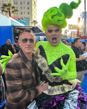 Adam Shankman Instagram - Its absolutely wonderful. Period. 

@hallebailey ….holy mother of god. Incredible 

And my girlfriend, the octopus? Well, I’m biased but @melissamccarthy, what you do up there is so brilliant, it made me cry. 10s, 10s, 10s across the board mama. God you’re sooo goooooood!!! 

Congrats to all my friends, from #robmarshall and @alanmenken, @marcplatt @lin_manuel @joeypizzi, @michaelseanbailey @jesskavirchoo @asadayaz and everyone at @disney 

I hope everyone discovers this little indie gem. 

@disneylittlemermaid
