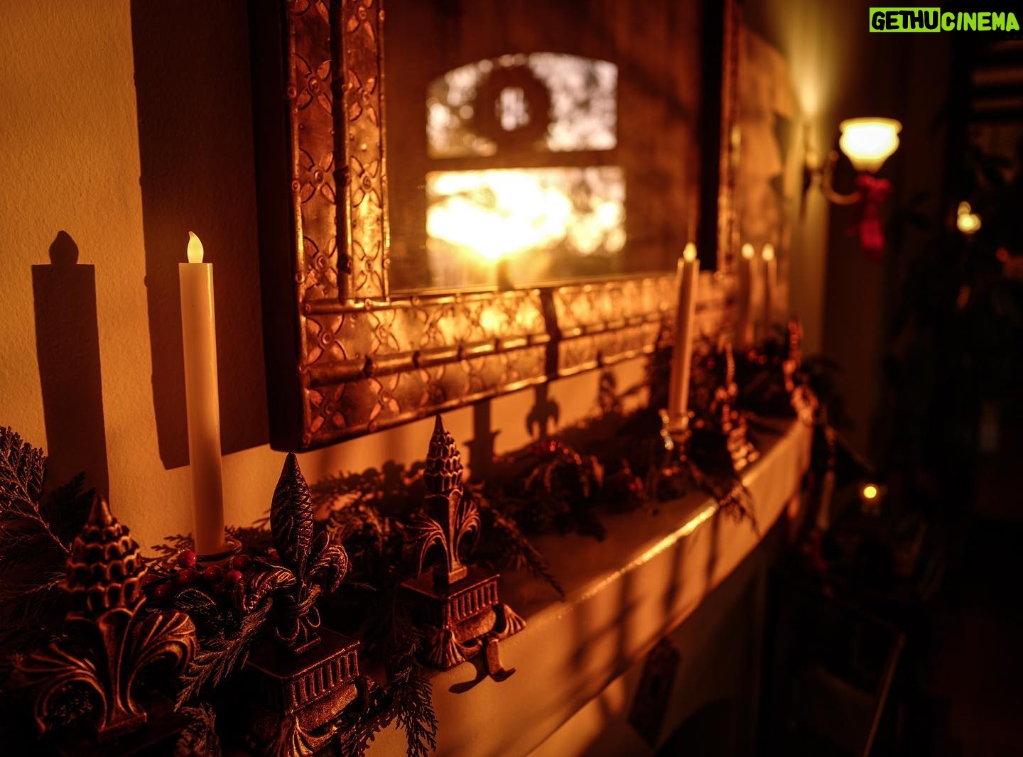 Adan Canto - 3.1K Likes - Wishing everyone a lovely, warm and merry Christmas ! @thecantohouse #christmas2019