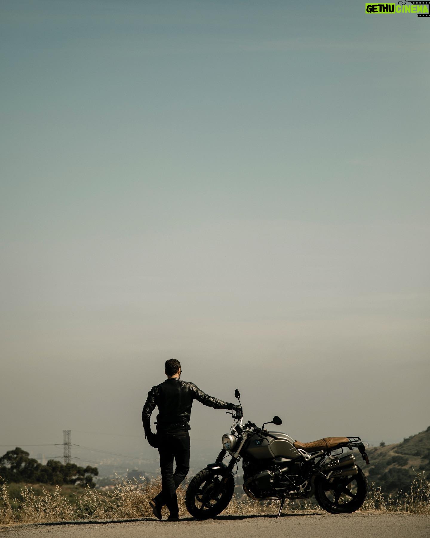 Adan Canto - 6.8K Likes - My focus this week: “If you seek Truth, you will not seek by all means to gain a victory; and if you have found Truth, you will have the gain of not being defeated.”
Mi enfoque esta semana:
“Si buscas la Verdad, no harás cualquier cosa para obtener una victoria; y si encuentras la Verdad, tendrás la ventaja de no ser derrotado.” #mondaymotivation - Epictetus