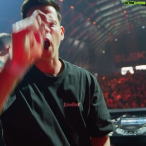 Adaro Instagram - NEW REMIX ANNOUNCEMENT: “𝙋𝙍𝙊𝙈𝙊 - 𝘾𝙊𝙐𝙉𝙏𝙀𝙍 𝘼𝙏𝙏𝘼𝘾𝙆” (𝘼𝘿𝘼𝙍𝙊 𝙍𝙀𝙈𝙄𝙓)🤯
𝘊𝘭𝘢𝘴𝘴𝘪𝘤 𝘩𝘤 𝘪𝘯 𝘢 𝘳𝘢𝘸 𝘫𝘢𝘤𝘬𝘦𝘵🔥 
HOW WOULD U RATE THESE DROPS? 👇

@djpromonl @elektrumfest