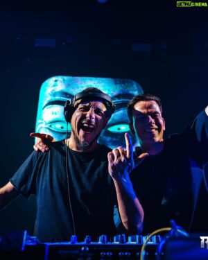 Adaro Instagram - 𝐀𝐁𝐎𝐔𝐓 𝐋𝐀𝐒𝐓 𝐖𝐄𝐄𝐊𝐄𝐍𝐃…
-𝐅𝐢𝐫𝐬𝐭 𝐭𝐢𝐦𝐞 𝐞𝐯𝐞𝐫 𝐓𝐚𝐭𝐚𝐧𝐤𝐚 & 𝐀𝐝𝐚𝐫𝐨 𝐛𝟐𝐛-
𝘚𝘩𝘢𝘭𝘭 𝘸𝘦 𝘥𝘰 𝘵𝘩𝘪𝘴 𝘢𝘨𝘢𝘪𝘯 𝘪𝘯 𝘵𝘩𝘦 𝘧𝘶𝘵𝘶𝘳𝘦? 👇

@reminderhardstyleclassics thanks❤️