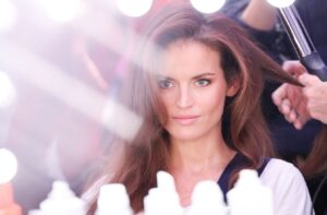 Adeline Vetter Instagram - Méli-mélo de souvenirs ⭐️

De mon départ sur scène à mon retour en coulisse après l’annonce du top 15, je peux revivre à travers chacune de ces photos les émotions que j’ai ressenti ce soir là. 
Appréhension, excitation, mais surtout: FIERTÉ 🙏🏼

Crédits photos: 
@marieetchegoyen 
@sipa.press 
@alexb_sarmiento