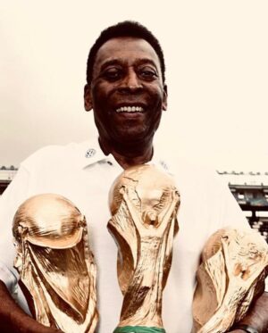 Adewale Akinnuoye-Agbaje Instagram - I was graced with the incredible good fortune to meet @pele. In my early twenties while working In Italy I worked at the VIP section of one the exclusive clubs. Pele was in Italy on a speaking tour and came through the club after. Being the only two Black men in the club we ran toward each other like long lost brothers. Though we did not speak each other’s language we sat together with our hands clasped for the entire night. Words did not need to be said for the incredible amount of pride and respect I had for this man. I closed off the VIP  and was both happy and honored to serve this legend who had served the world with his talent, grace and humility for decades. Obrigado ! Pele the King ✨🙏🏾✨