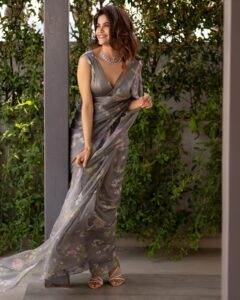 Actress Aditi Sudhir Pohankar HD Instagram Photos and Wallpapers June 2024