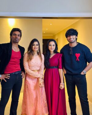 Aditya R K Instagram - Turned out to be a Fav squad 🤍
#omandiaries

Thankyou for the styling @orientfashion_