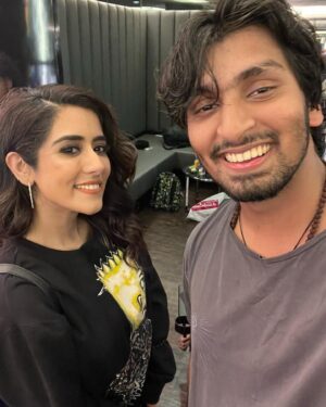 Aditya R K Instagram - We are Singa city Gangstars! 🔥 
#grateful Singapore 🙏🏼
#onceuponatimetour