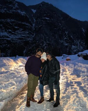 Aditya R K Instagram - We travelled far enough to meet ourselves from the Parallel Universe 🤍
#manali #hamtapass #jibi #delhi 
 (26.1.2023 - 02.02.2023)

To finding more of ourselves…