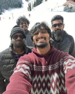Aditya R K Instagram - Snow Snow Snoww! ❄️🤍
So I’ve always dreamt of going for Country side drive in a place like this and this is how it went.