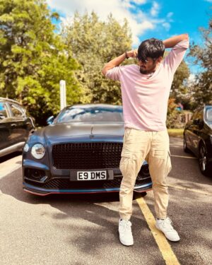 Aditya R K Instagram - Bentley babyyyyyyyyyy🔥
#londondiaries🇬🇧