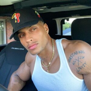 Adrian Conrad Instagram - “Respect is mutual..disrespect is DOUBLED”😤🙋‍♂️

#aesthetic #aesthetics #abs #bodybuilding #bodybuilder #cardio #drive #fitness #fit #gym #motivation #workout