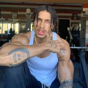 Adrian Conrad Instagram - “Work, work some more..WORK AGAIN”🇬🇳😤 

#aesthetic #aesthetics #abs #bodybuilding #bodybuilder #cardio #drive #fit #fitness #fitfam #fitspo #gym #gains #goals #gymtime #hardwork #motivation