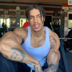 Adrian Conrad Instagram - “Work, work some more..WORK AGAIN”🇬🇳😤 

#aesthetic #aesthetics #abs #bodybuilding #bodybuilder #cardio #drive #fit #fitness #fitfam #fitspo #gym #gains #goals #gymtime #hardwork #motivation
