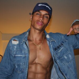 Adrian Conrad Instagram - “They dont know the way I came up”

#aesthetic #aesthetics #abs #bodybuilding #bodybuilder #cardio #drive #fit #fitness #fitfam #fitspo #gym #gains #goals #gymtime #gymmotivation #workout