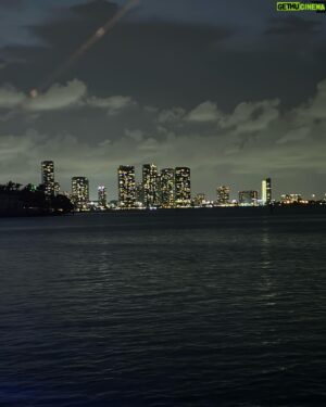 Adrián Pedraja Instagram - Gracias #Miami por portarte tan bien conmigo 🙏