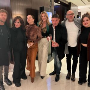 Adriana Salonia Instagram - Anoche celebrando el éxito de “El primero de nosotros” . Se vienen los Últimos capítulos! 
Gracias!!! Soy muy feliz de ser parte de este maravilloso equipo!!!♥️
A todos mis compañeros @memefunes @soy_desantodd @paola_krum @benjaminvicuna.ok  @aruzzireal  @castrolucianook @fede.pezet @elpurre @nico__riera @sebaprestaok 
A los autores @korovs @romi.moretto @micaelalibson @juanciuffo75 
Directores @pablo.ambrosini Y Pablo Sánchez
Showrunner @jorgebecharanet 
@primerodenosotrosok 
@darioturo @guillermo.pendino 
@telefe 
@vis_global 
@paramountplusla