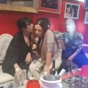 Adriana Varela Instagram - Gracias @natalialafourcade x tu visita!!!! Hermoso momento de  hermandad musical!!