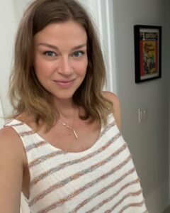 Actress Adrianne Palicki HD Instagram Photos and Wallpapers August 2024