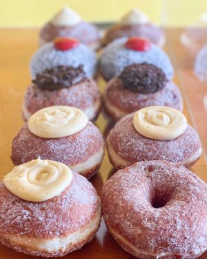Adriano Zumbo Instagram - Our donuts are 👌🏼
We are thinking of changing some flavours around… what flavour donut do you like?
Comment below👇🏼
#zumbo #zumbotest #donut #flavour #sunshinecoast #noosa #noosaville #love