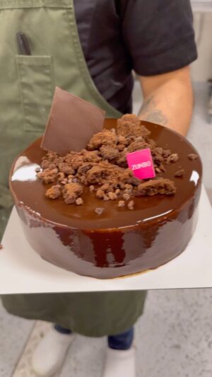 Adriano Zumbo Instagram - It’s hard work I swear 😅😴
#sleepy #hardwork #pastrylife #chef #sunshinecoast #zumbotest #zumbo