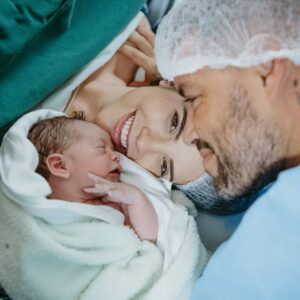 Adriano de Souza Instagram - 03 de julho de 2024 17:22h nasceu o Romeo, nosso amor maior 💙 Filho você já é muito amado por todos, te amamos MUITO nosso anjinho que veio iluminar ainda mais nossa família 👶🏼🙏🏼