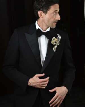 Adrien Brody Instagram - ✨ All dressed up for the premier of #AsteroidCity @festivaldecannes wearing #NIGHTDANCE created by Elsa Jin ⚜️ @elsajin519 photos by: Thibaut Chapotot /  red carpet photo: Andreas Rentz