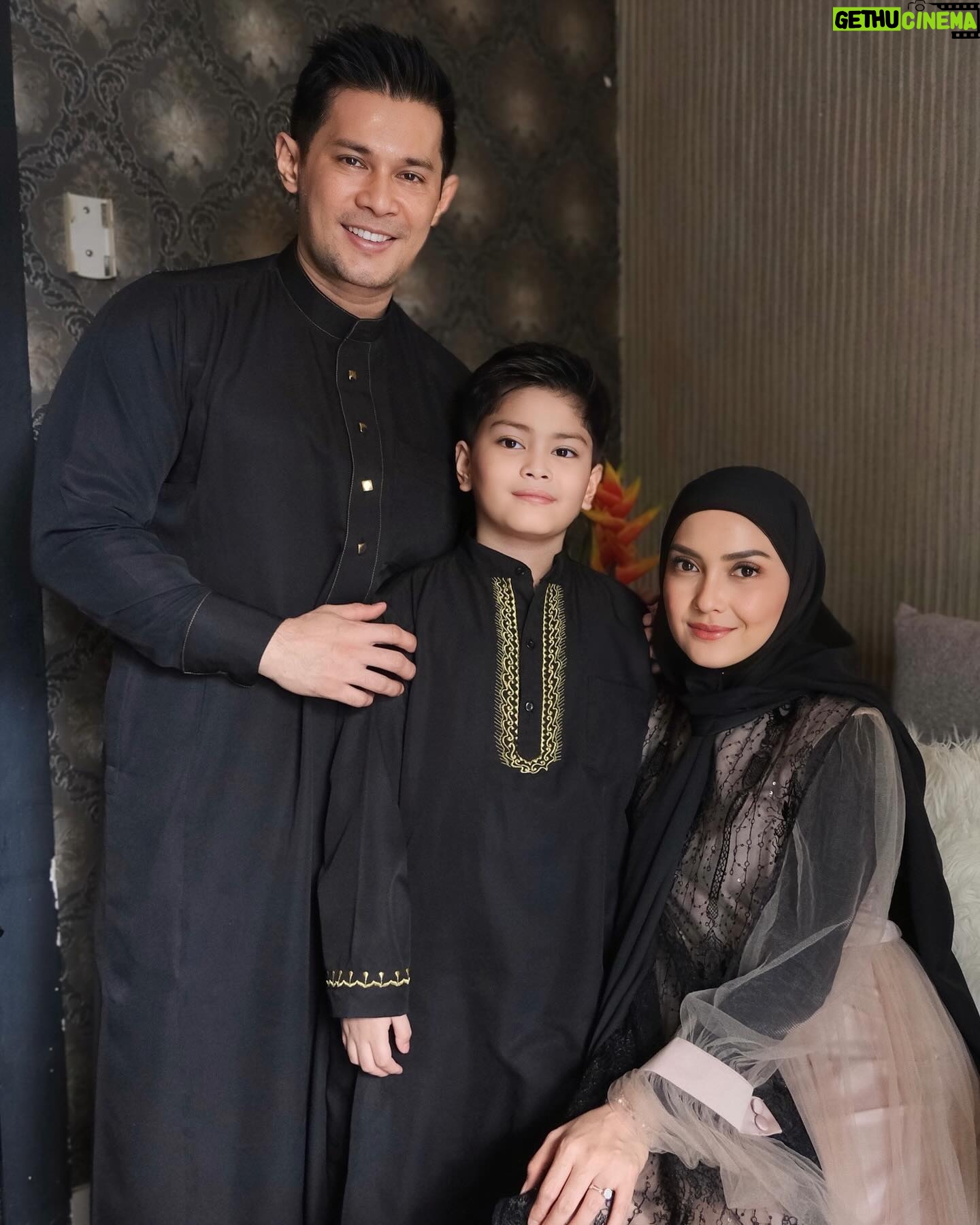 Afdhal Yusman - 8K Likes - Minalaidzin walfaidizin mohon maaf lahir dan bathin teman2 semua, Taqabballahu mina waminkum, Taqabbal Ya Karim 🙏🏻