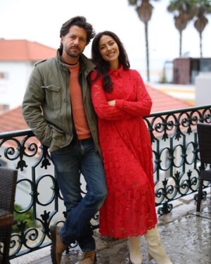Afonso Pimentel Instagram - Hoje fomos a Paço d’Arcos apresentar as novidades da @sicoficial para este ano. 
@sofiarribeiro 
@joaojesus__ 
@juliapalha 
 Photo @ruivalido