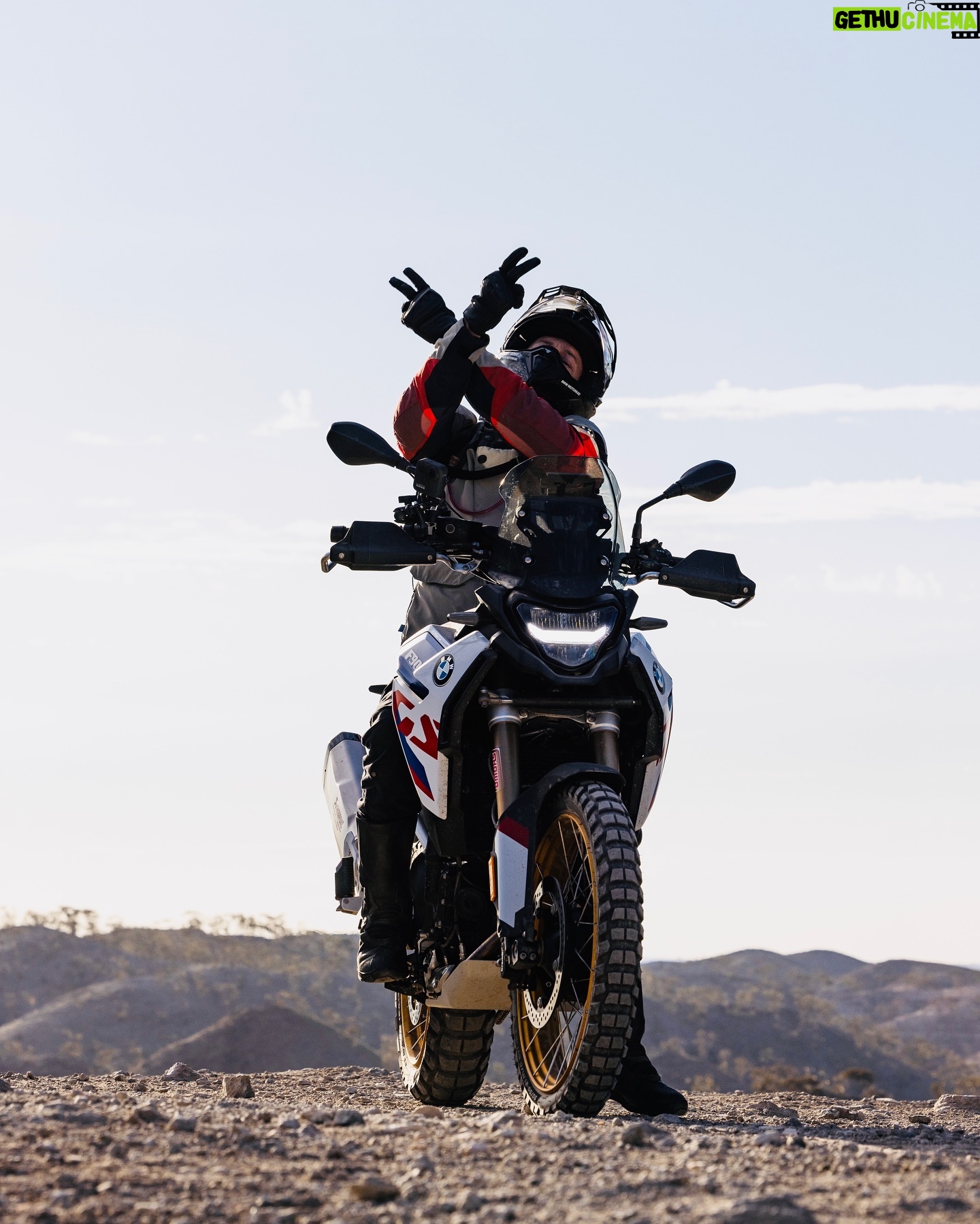 Afonso Pimentel - 1.5K Likes - Aqui está o meu post de “Alembra-te na 5a feira que foste a Marrocos”, que é como quem diz #throwbackthursday ///
@bmwmotorradpt #makelifearide #bmwf900gs
Photo @brunoribeiro.jpg