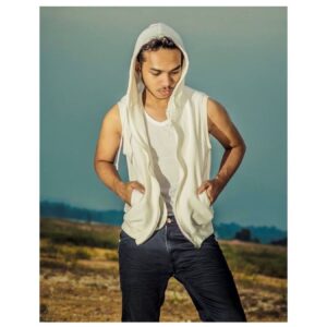 Afry Wijoyo Instagram - Strength does not come from winning. Our struggles develop our strengths. When we go through hardships and decide not to surrender, that is strength. 

Photographed by Afzal Zainal on June 24th, 2014.

#AfryWijoyo #TVCommercial #Film