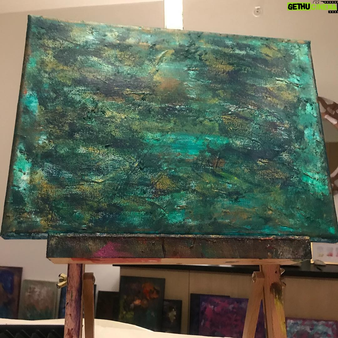 Afton Williamson - 321 Likes - 🎨