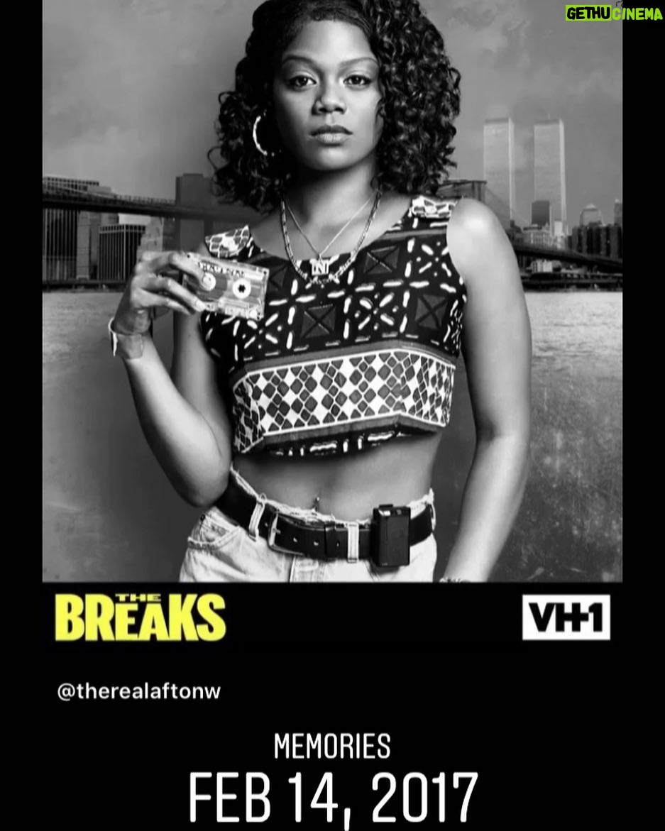 Afton Williamson - 1K Likes - #tbt #NikkiJones Traded the pager for a taser 🙅🏾👮🏾♀️💋