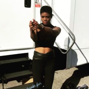 Afton Williamson Instagram - 🎬❤️#dopestnewshowonTV #InternationalPress @therookieabc @facesbykristina 💄💋